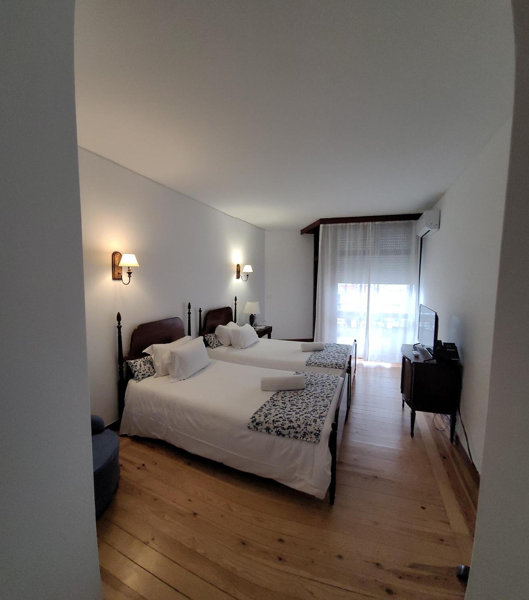 Boutique Inn & Restaurant - Casa Dos Suecos Figueira da Foz Esterno foto